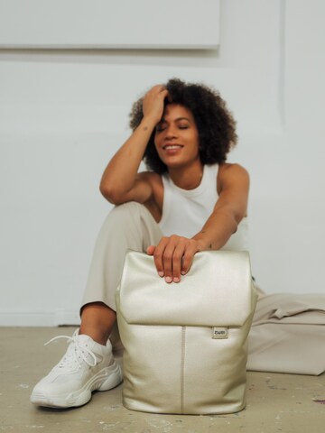 ZWEI Rucksack 'MADEMOISELLE.M MR13' in Gold