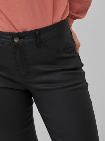 VILA Skinny Jeans in Schwarz