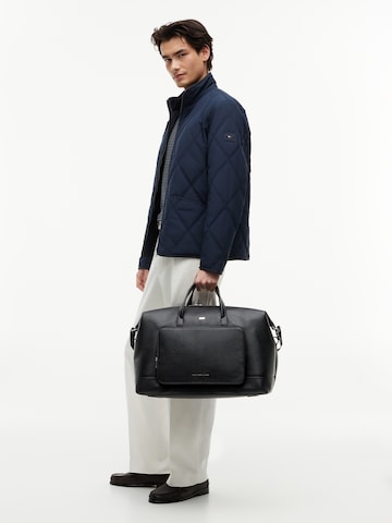 juoda TOMMY HILFIGER „Weekender“ krepšys