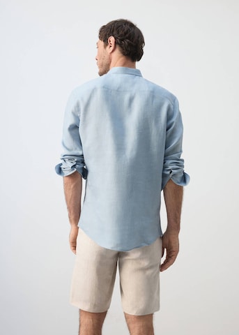 MANGO MAN Regular fit Button Up Shirt in Blue