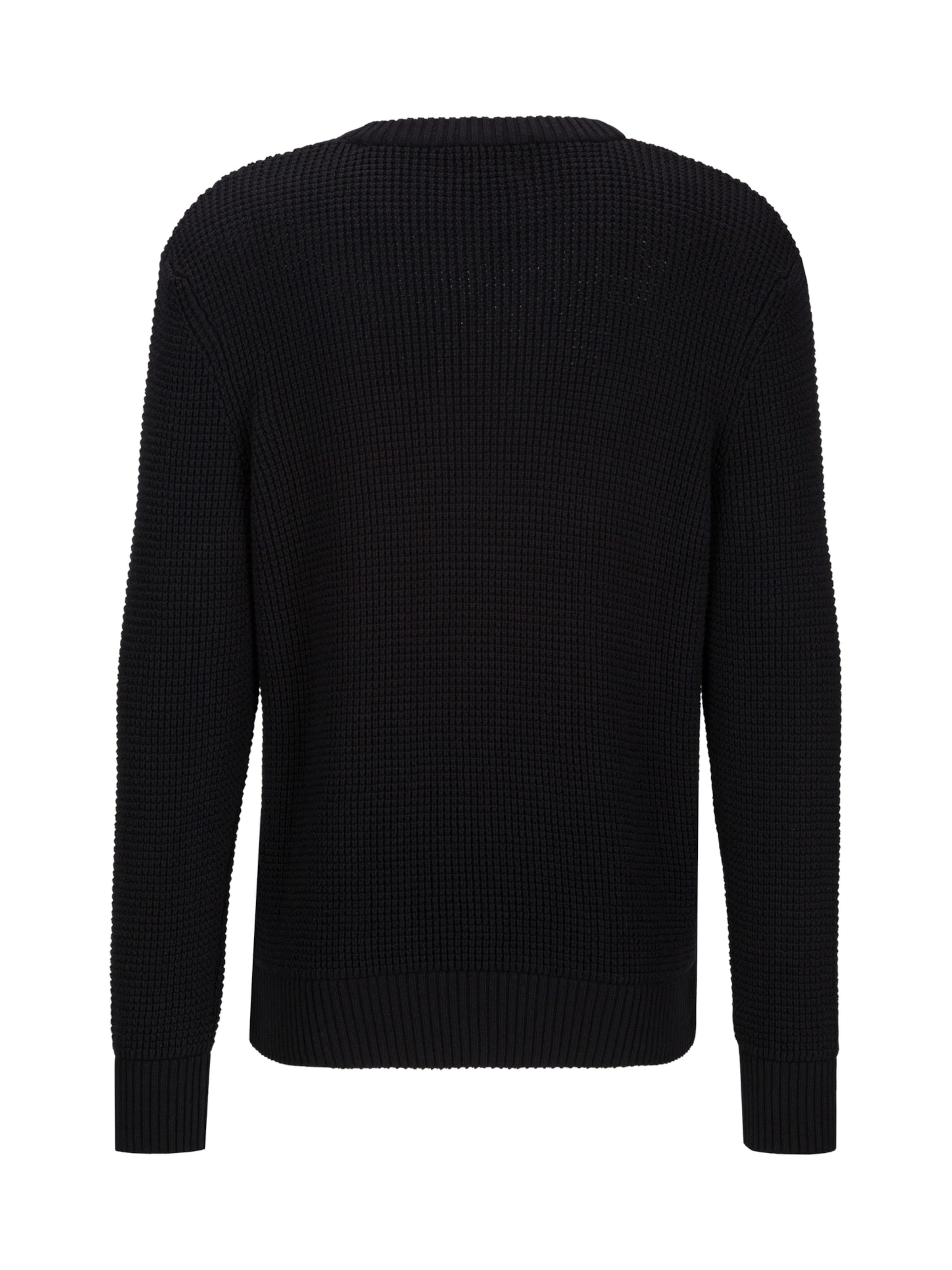 19V69 ITALIA Sweater in Black