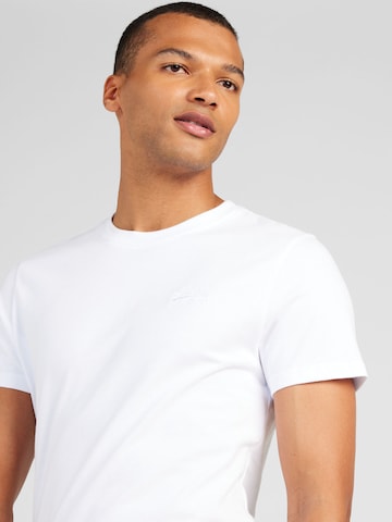 T-Shirt 'Essential' Superdry en blanc