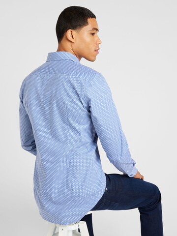 Coupe slim Chemise 'HANK' BOSS en bleu