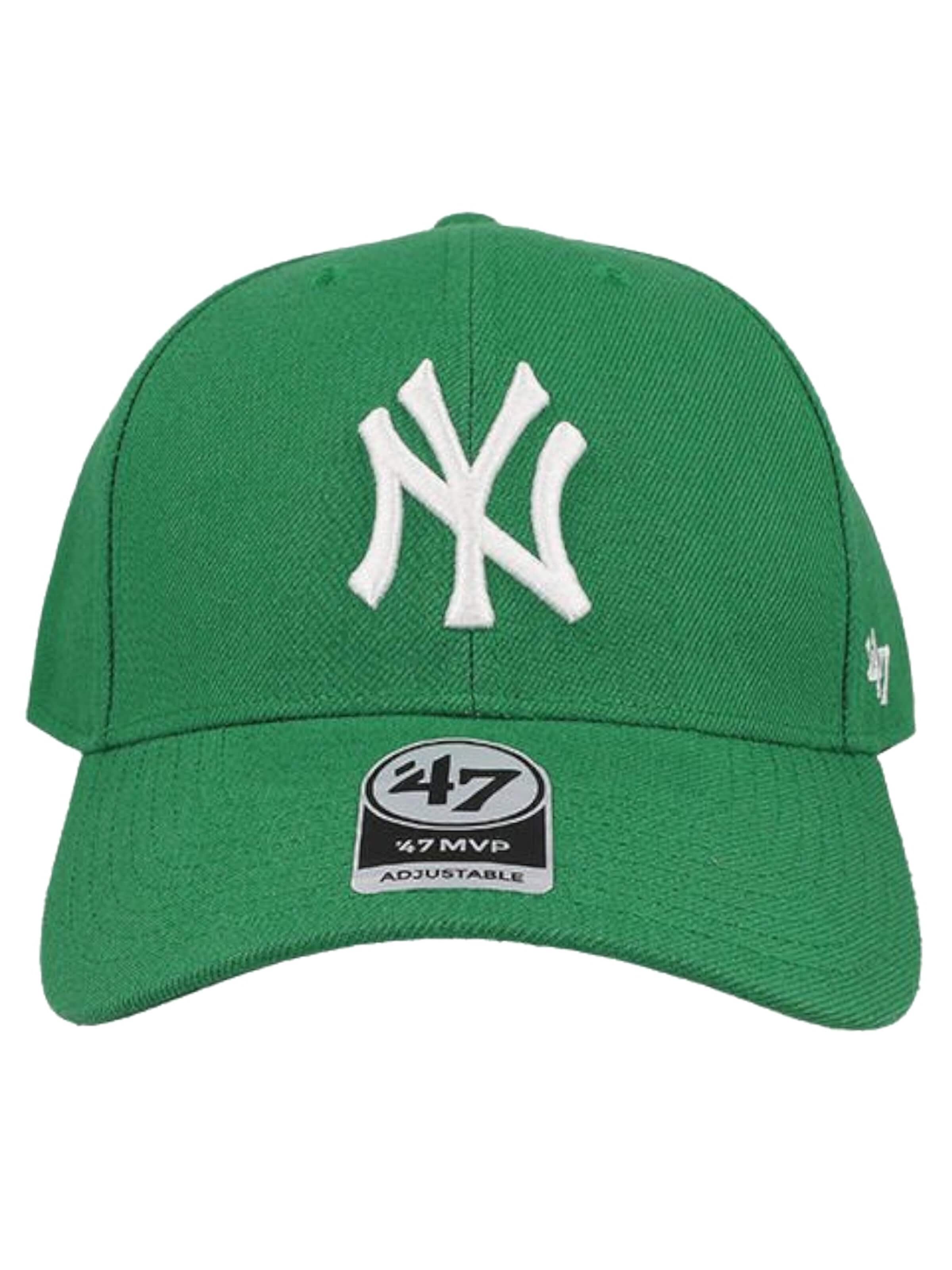 47 Cap in Green