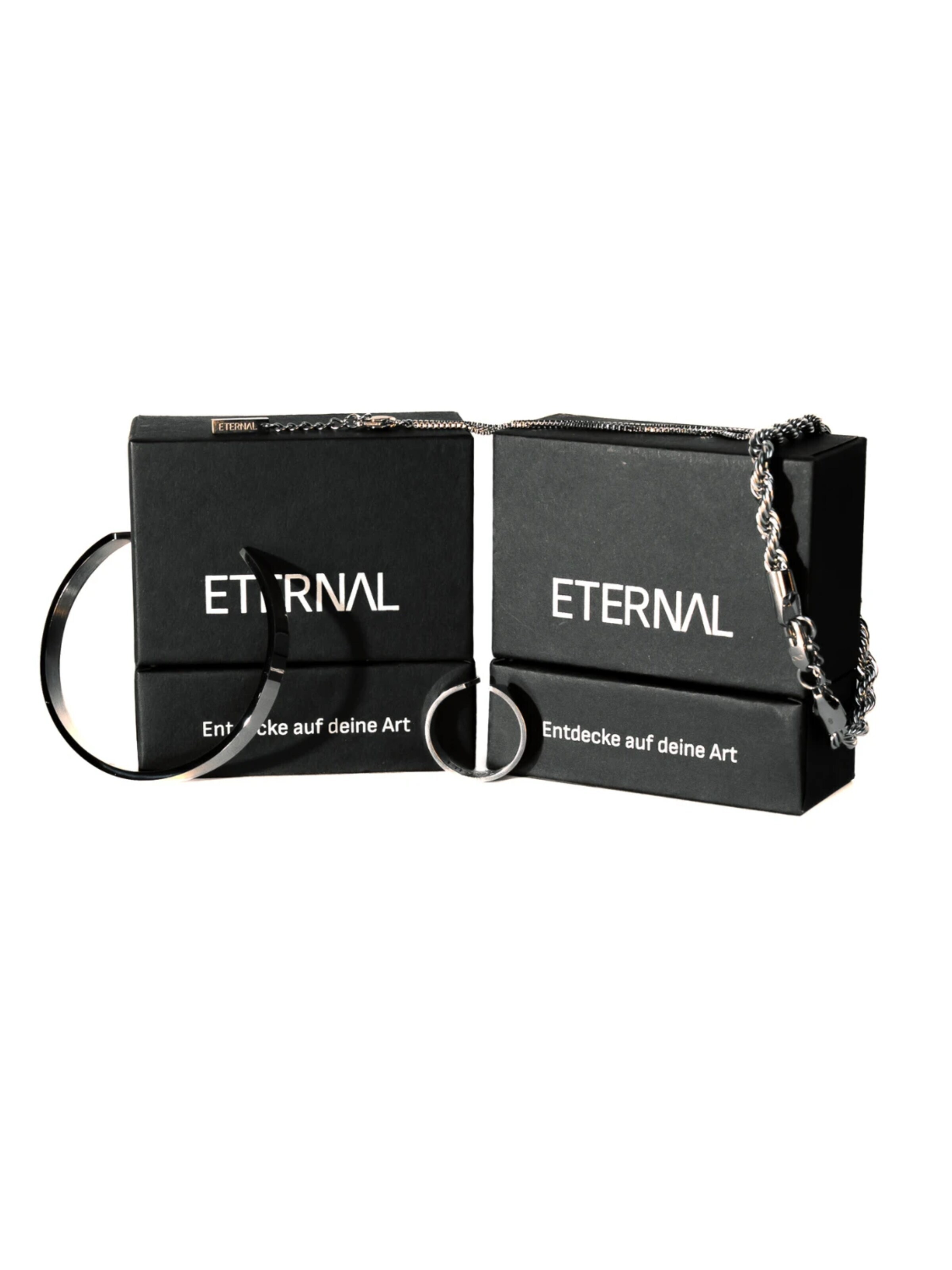 Eternal Ring 'Onyx' in Silver