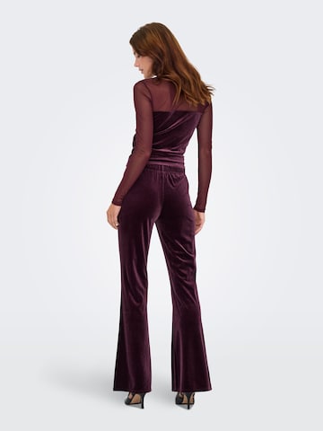 ONLY - Acampanado Pantalón 'ONLSMOOTH' en rojo