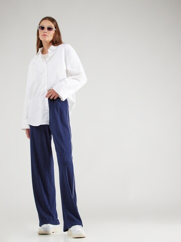 Loosefit Pantalon 'MYLA' PIECES en bleu