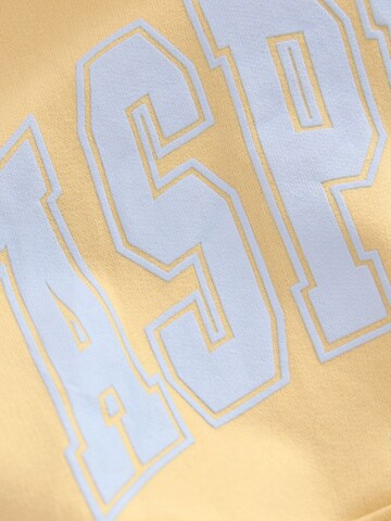 Next Sweatshirt in Geel
