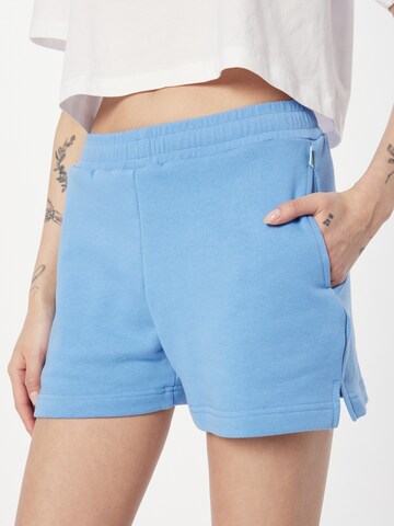 Urban Classics Regular Shorts in Blau