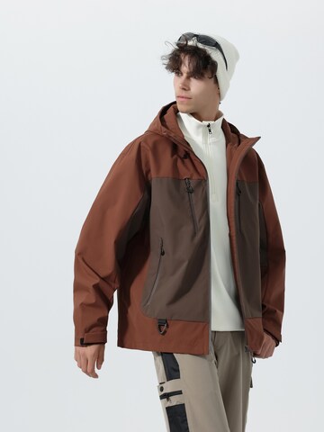 YOUTHUP Winter Jacket 'Lässig' in Brown