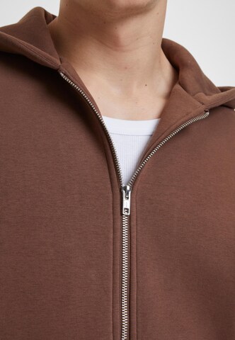 Urban Classics Sweat jacket in Brown