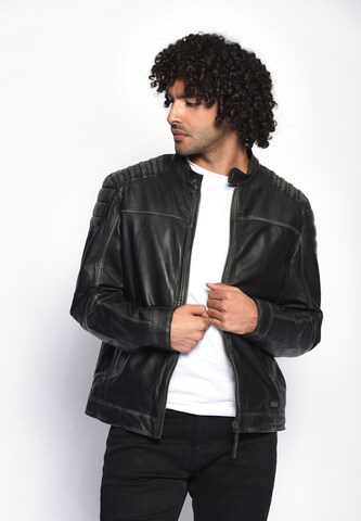 MUSTANG Between-Season Jacket 'Whyte' in Black: front