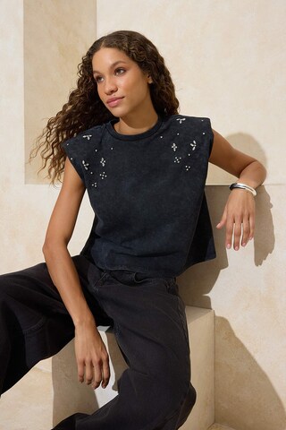 Trendyol - Camiseta en gris: frente