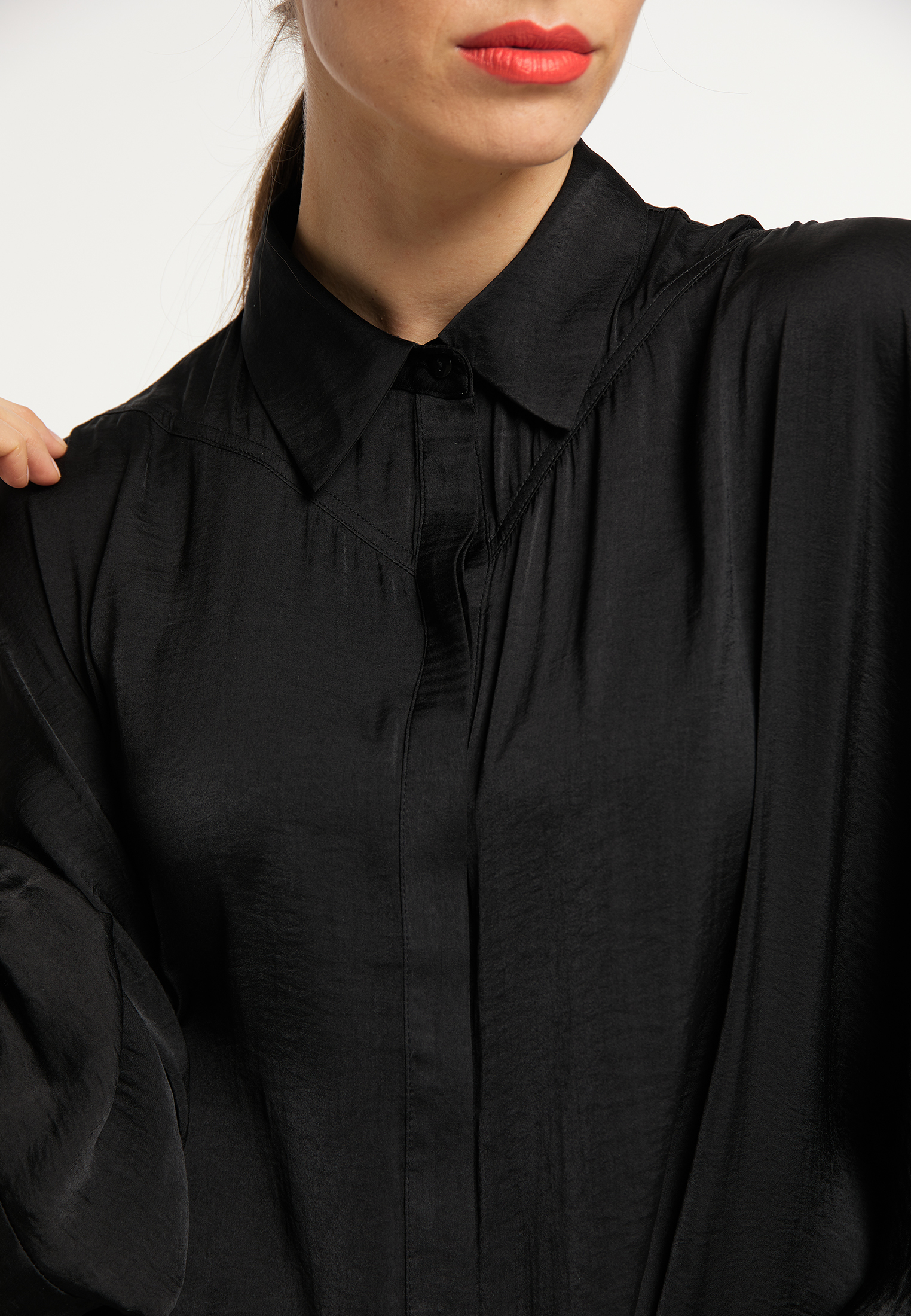 Abbigliamento Taglie comode RISA Camicia da donna in Nero 
