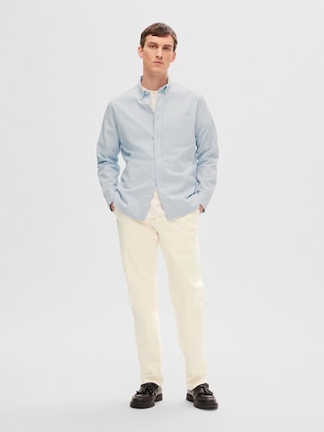 mėlyna SELECTED HOMME Standartinis modelis Marškiniai 'REIL'