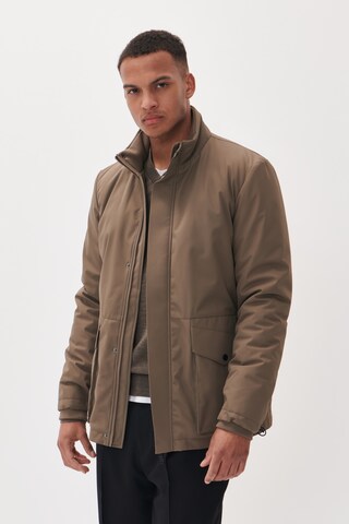 Matinique Tussenjas 'Honrach' in Beige: voorkant