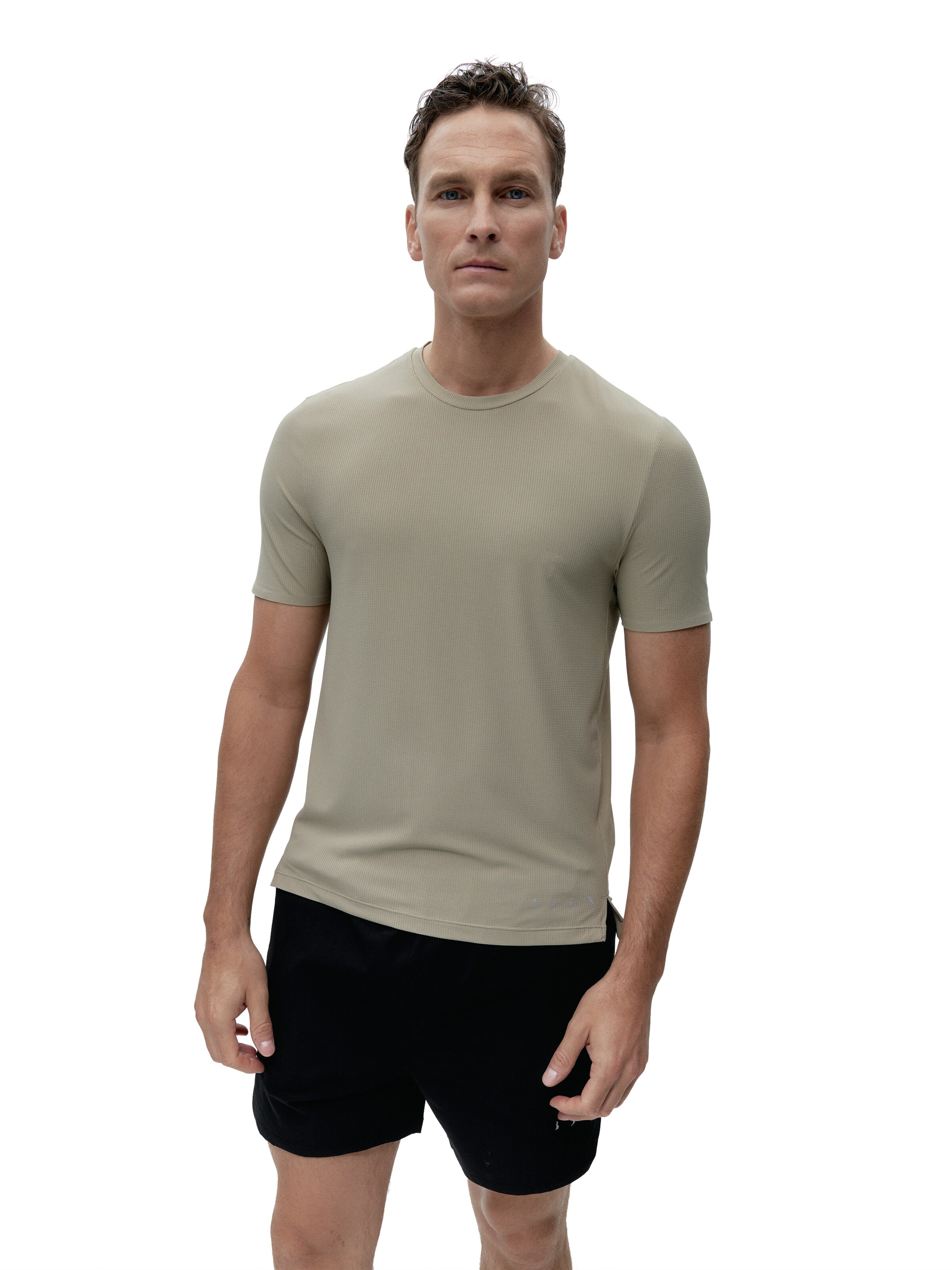 Born Living Yoga Performance shirt ' Nadym ' in Beige: front