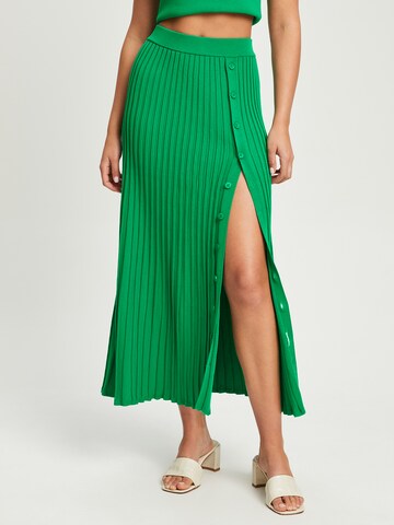 Calli Skirt in Green: front