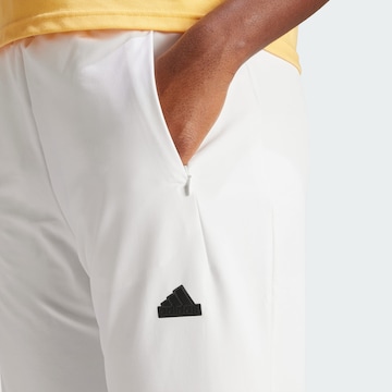 Effilé Pantalon de sport 'Z.N.E.' ADIDAS SPORTSWEAR en blanc