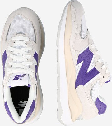 new balance Platform trainers in White