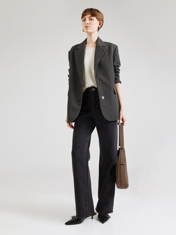 regular Jeans 'VMTESSA' di VERO MODA in nero