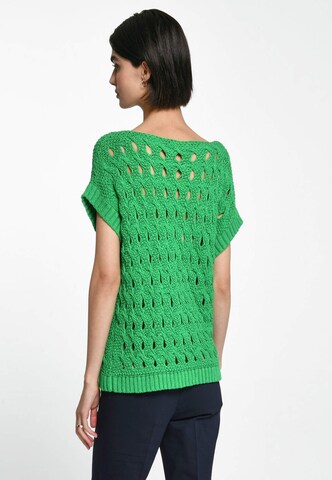 Fadenmeister Berlin Sweater in Green: front