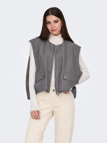 ONLY Vest i grå: forside