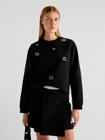 Scalpers Свитшот 'Eyelet' в Черный: спереди
