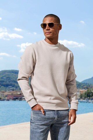 Sweat-shirt JOHN DEVIN en beige