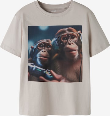 Tricou 'NKMVOTO' de la NAME IT pe gri: față