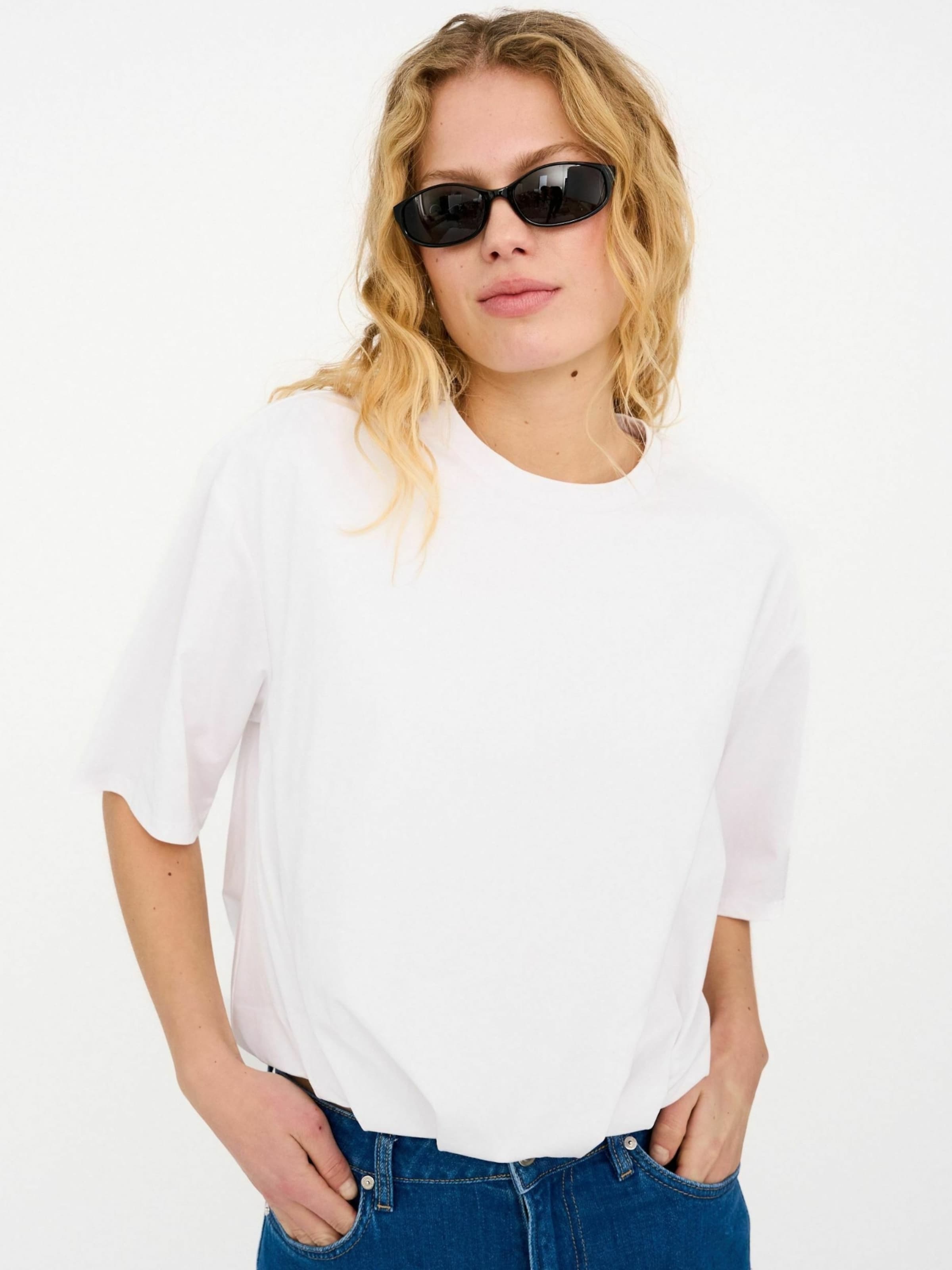 Ivy Copenhagen Top ' IVY-Baily ' in White: front