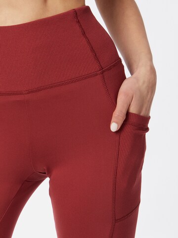 Skinny Pantalon de sport 'VICTORIA' Marika en marron