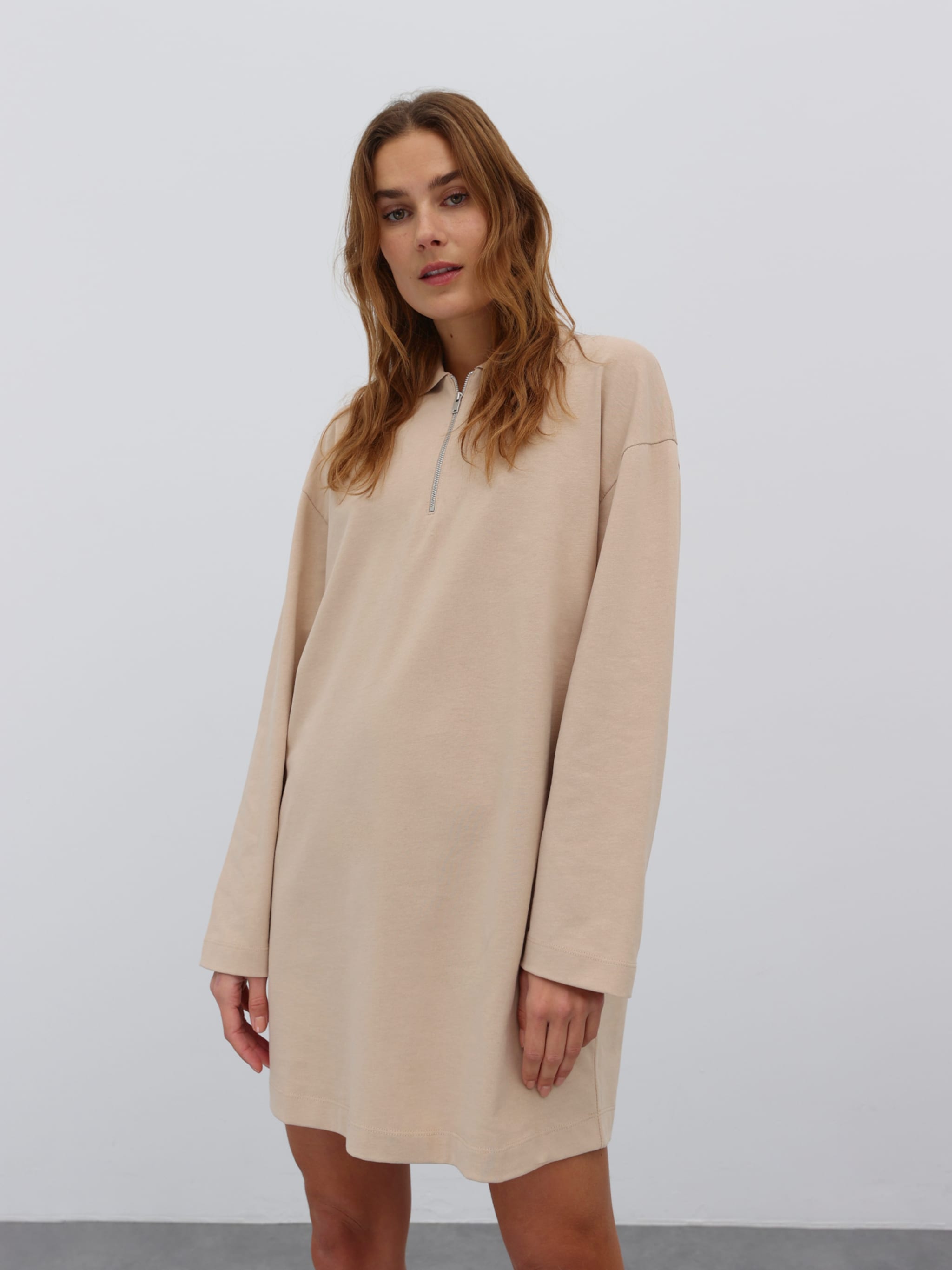 EDITED Produkte Kleid 'Cailan' beige