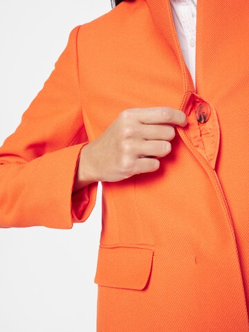 ESPRIT معطف لمختلف الفصول بلون أحمر