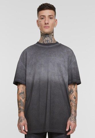 Urban Classics Shirt in Black: front