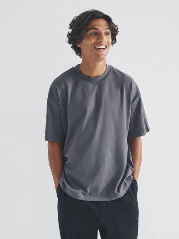 pilka The Set Marškinėliai: priekis