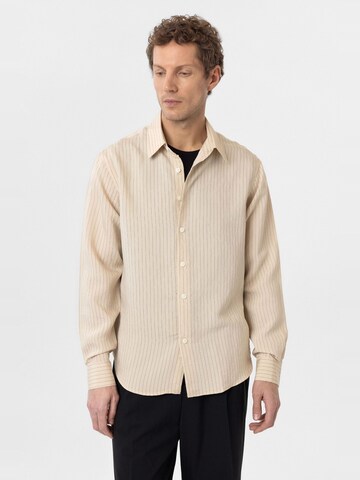 Coupe regular Chemise 'Liam' Antioch en beige : devant