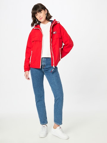Tommy Jeans Prehodna jakna 'Chicago' | rdeča barva