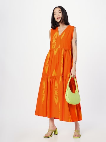 Flowers for Friends - Vestido em laranja