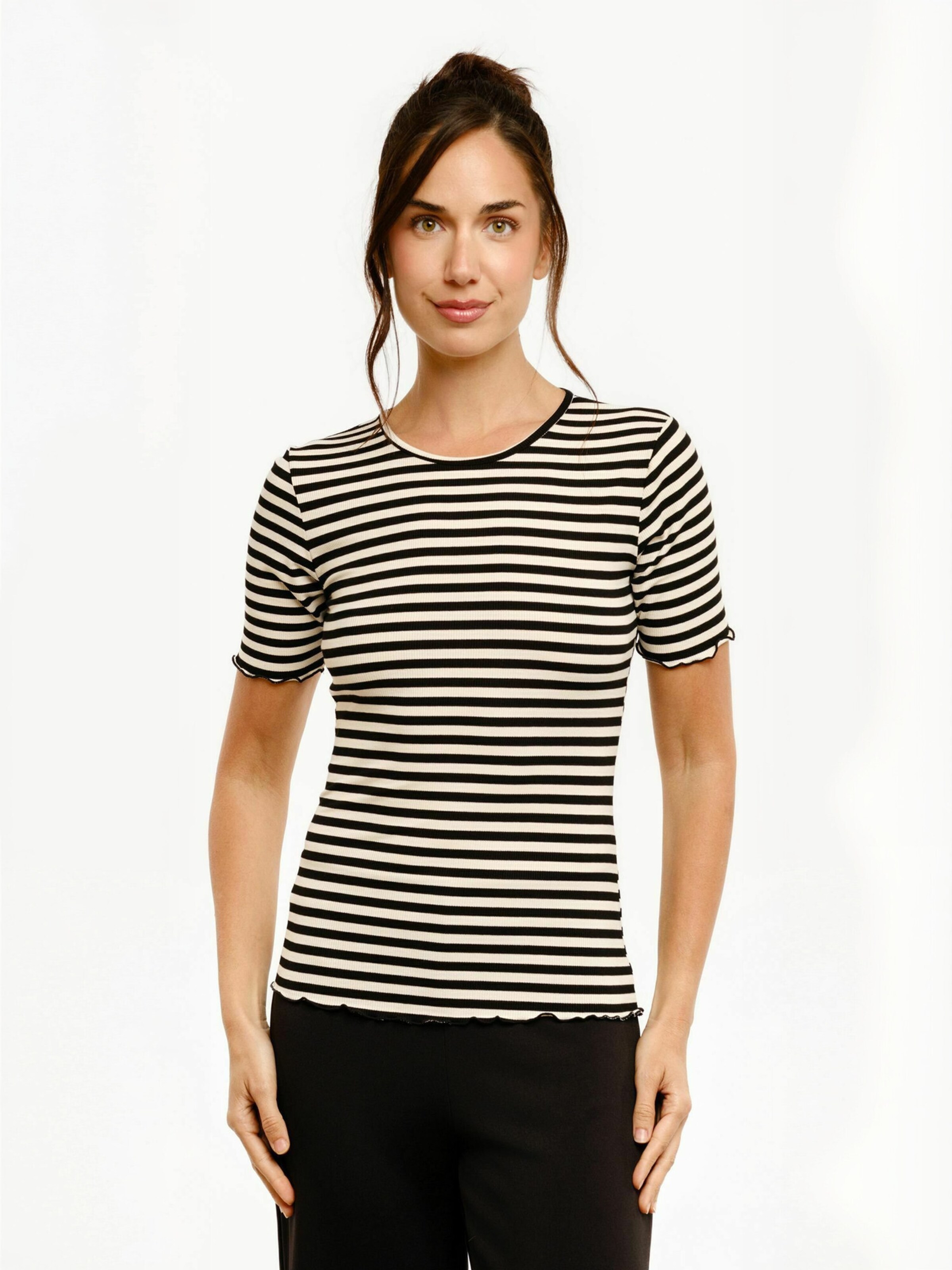 Haut ' NATALIA ' Liberte Essentiel en noir : devant