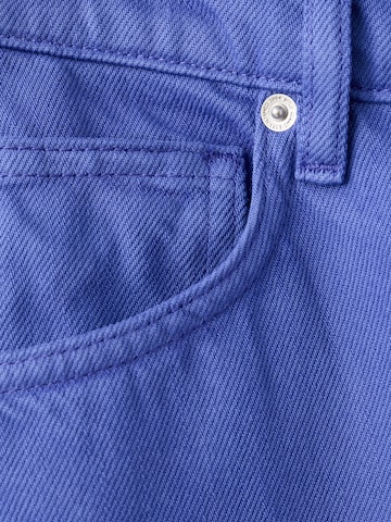 MANGO Loosefit Džíny – modrá