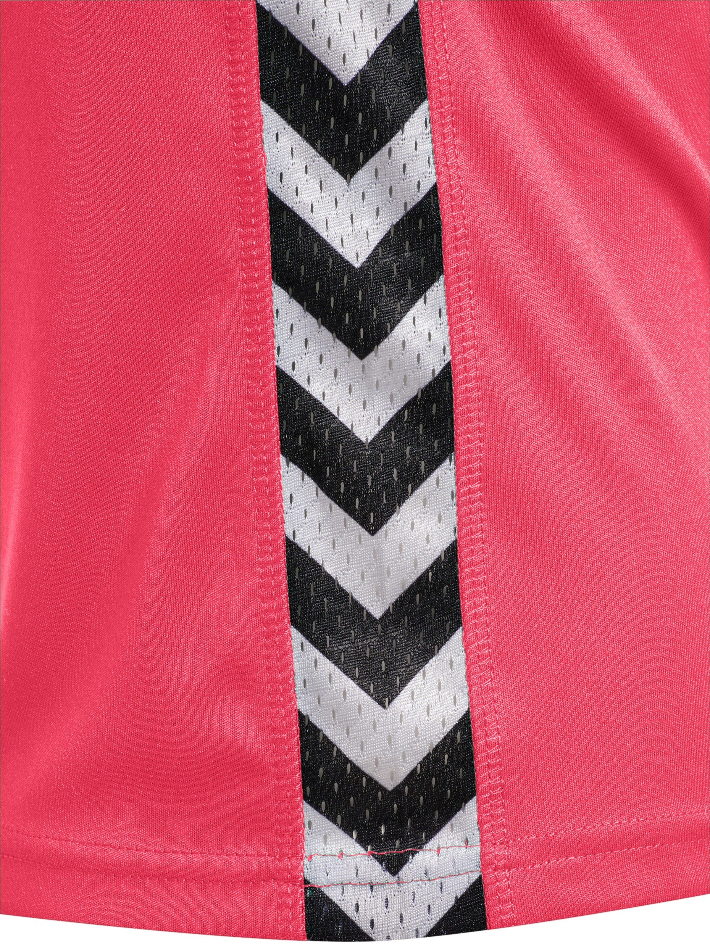 Hummel Performance shirt in Pink