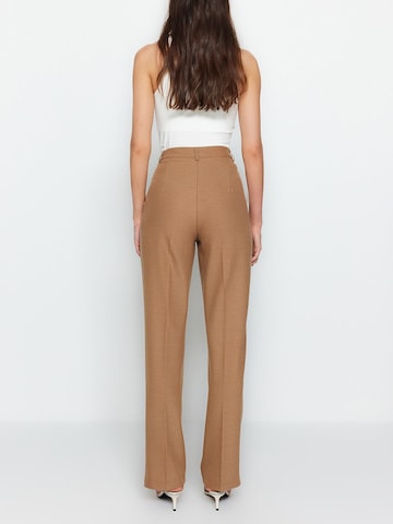 Trendyol Regular Pleat-Front Pants in Brown