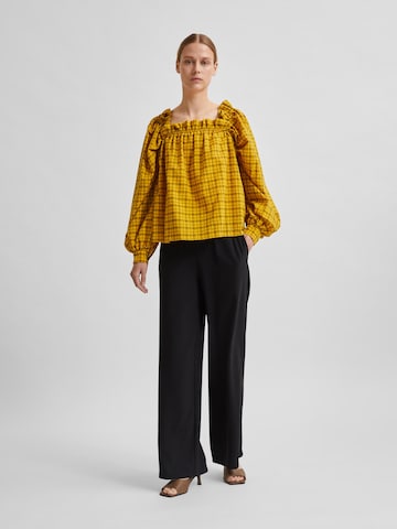 Chemisier 'Checkie' SELECTED FEMME en jaune