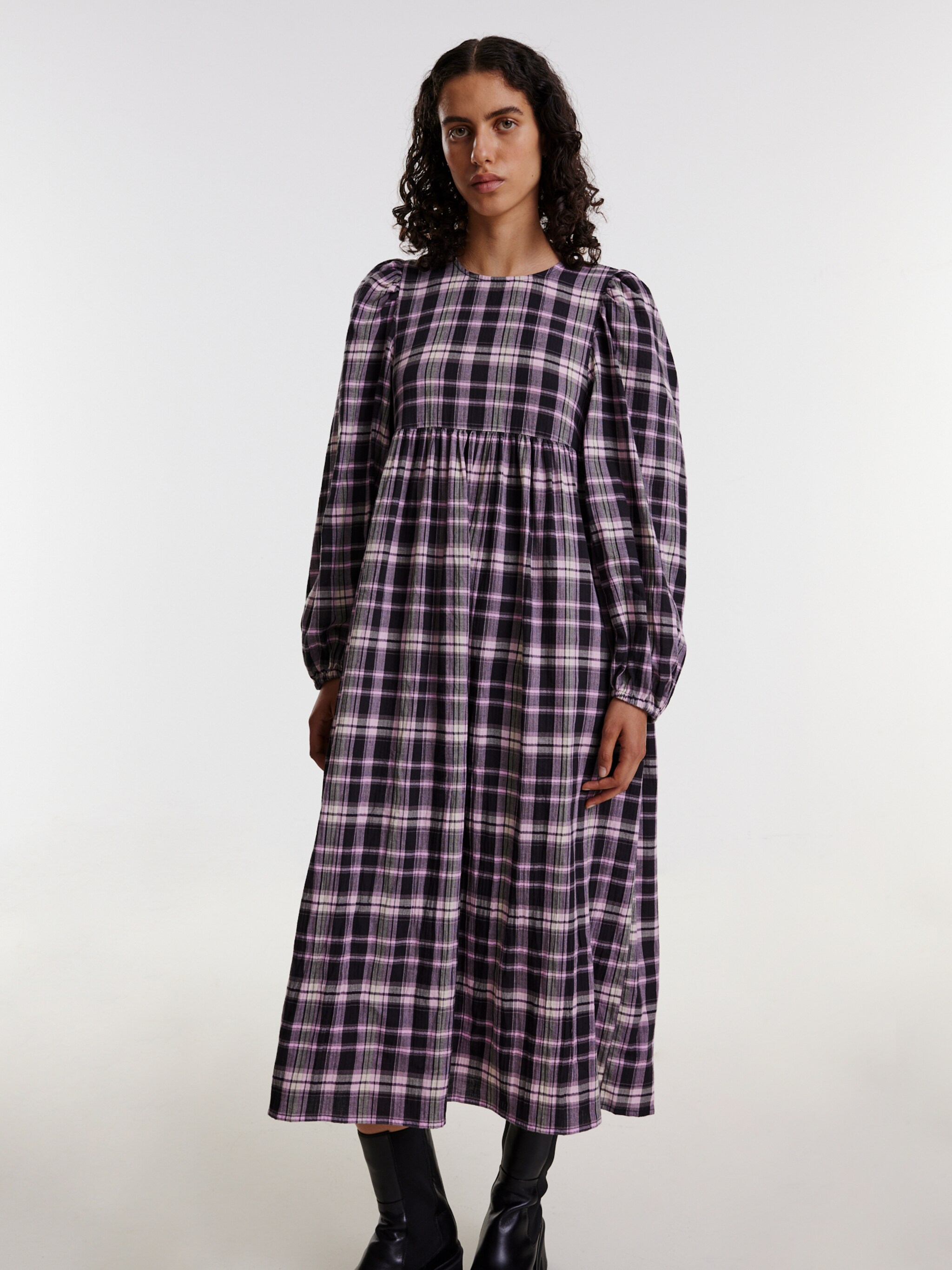 EDITED Produkte Kleid 'Bonny' pink