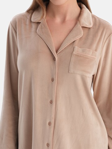 Dagi Πιτζάμα σε καφέ