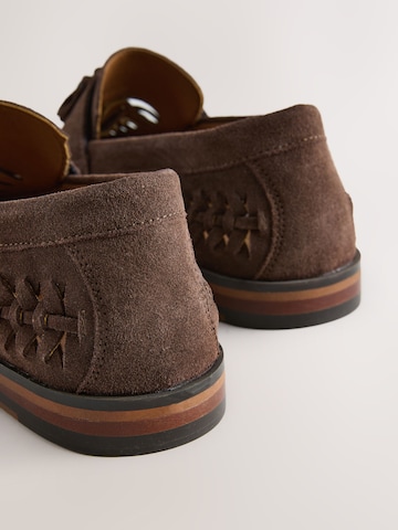 Chaussure basse Next en marron