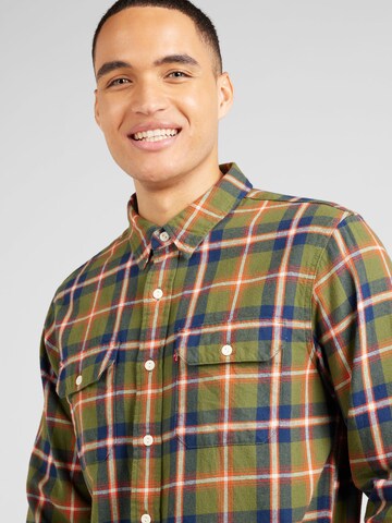 LEVI'S ® - Regular Fit Camisa 'Classic Worker Workwear' em verde