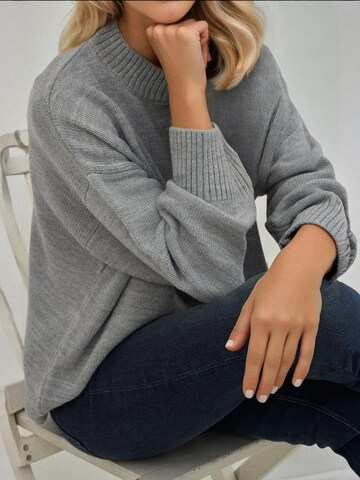 Hiccup Pullover in Grau
