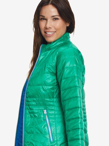 Veste mi-saison Betty Barclay en vert